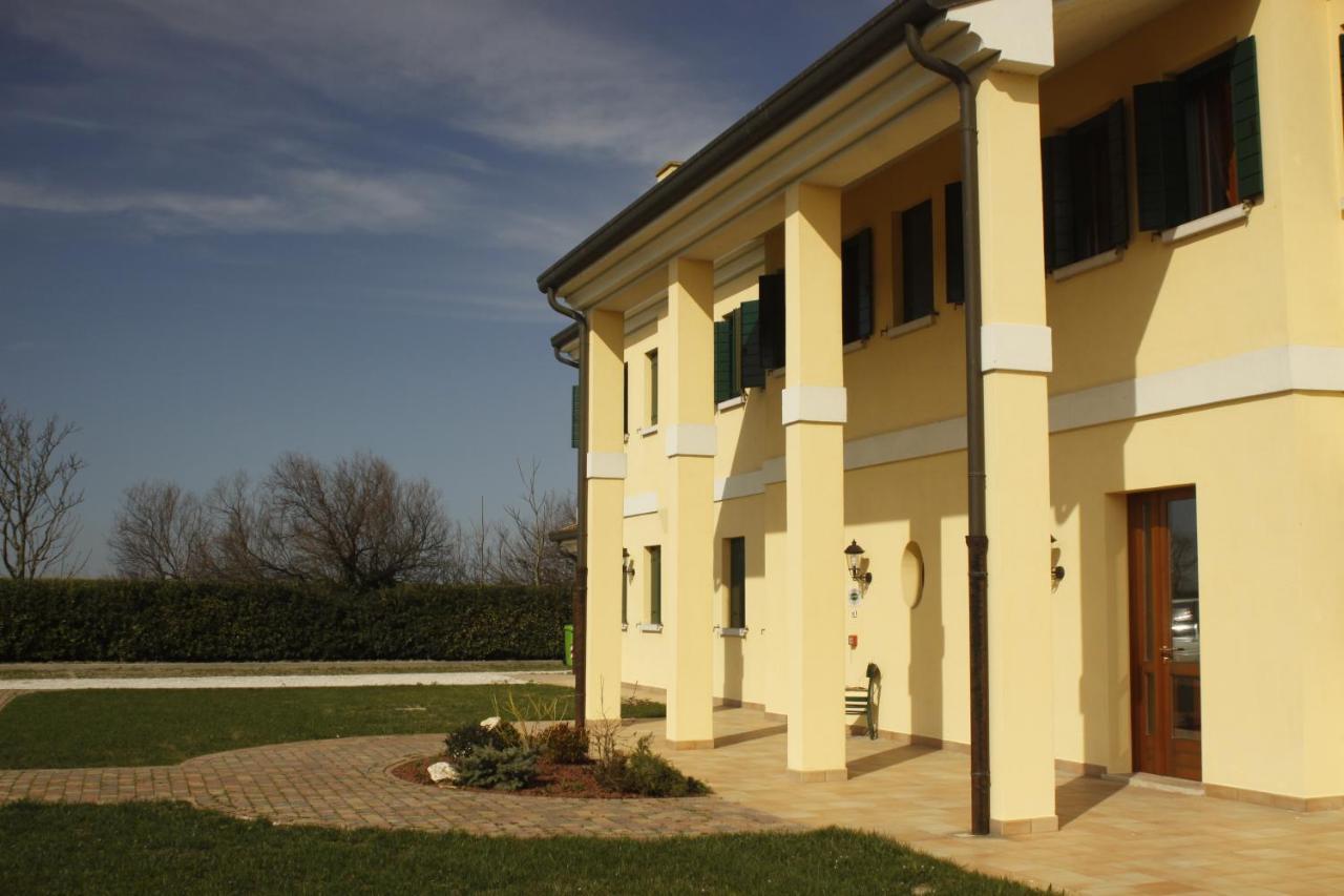 Il Paradello Albergo Porto Levante Exteriér fotografie