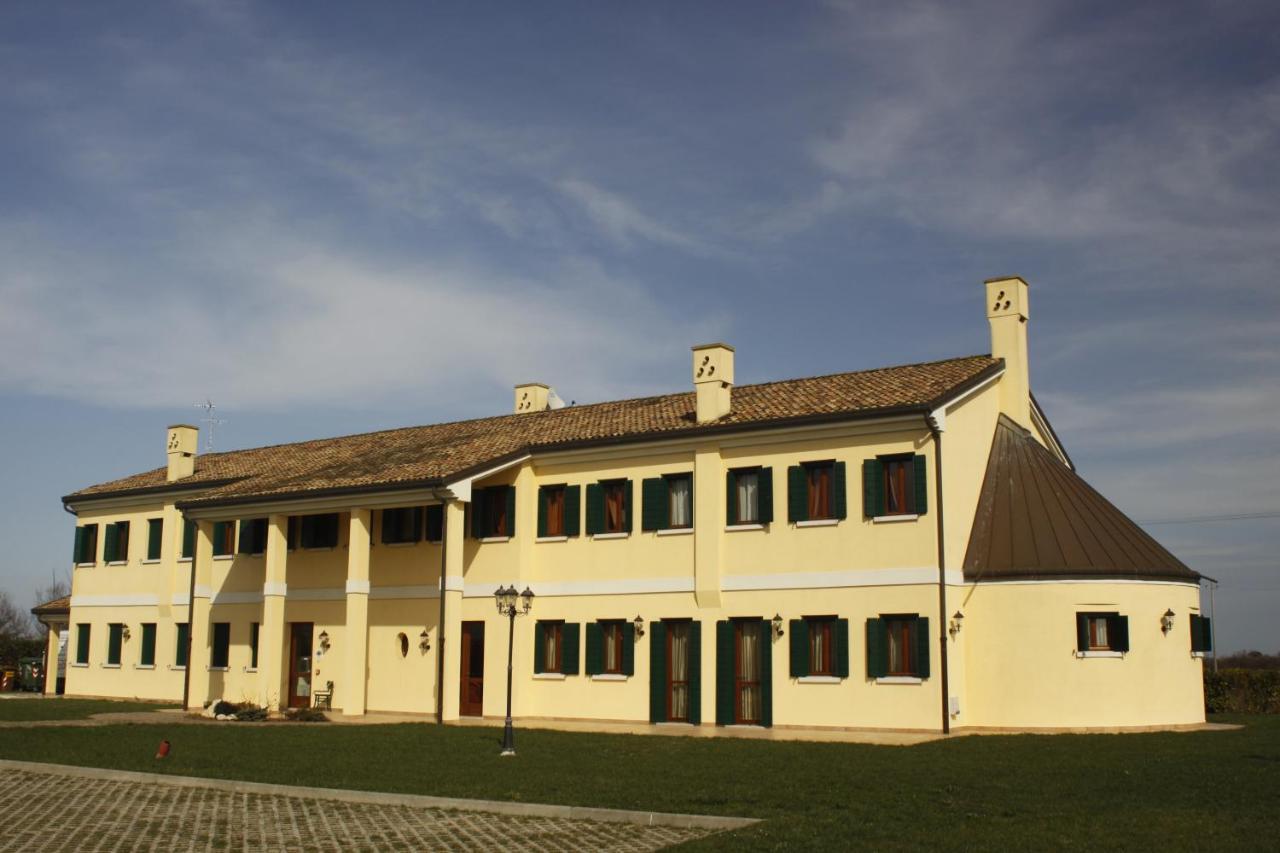 Il Paradello Albergo Porto Levante Exteriér fotografie